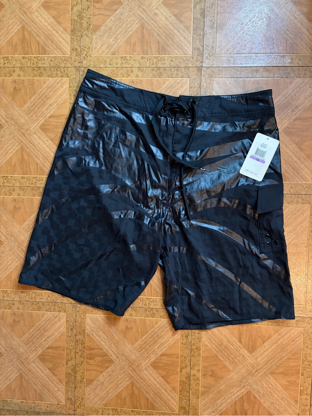 Oakley Black Gloss-Striped Swimming Board Shorts Sz 36 BNWT